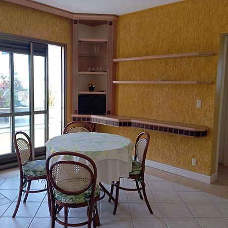 Golfinhos Apart-Hotel - Apto Terreo Frente Ao Mar!!! Флорианополис Экстерьер фото