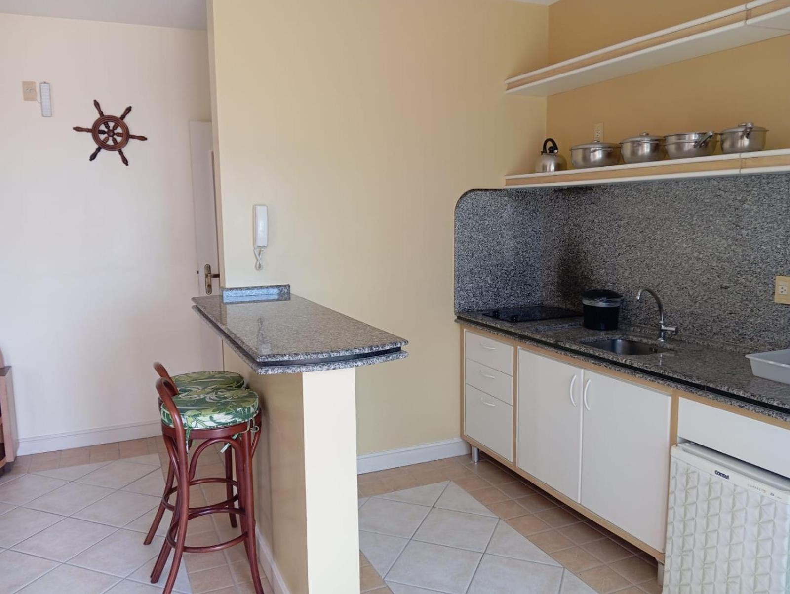 Golfinhos Apart-Hotel - Apto Terreo Frente Ao Mar!!! Флорианополис Экстерьер фото