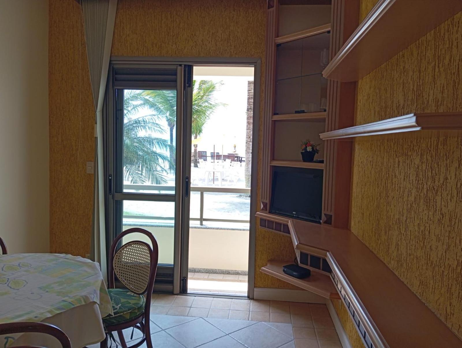 Golfinhos Apart-Hotel - Apto Terreo Frente Ao Mar!!! Флорианополис Экстерьер фото